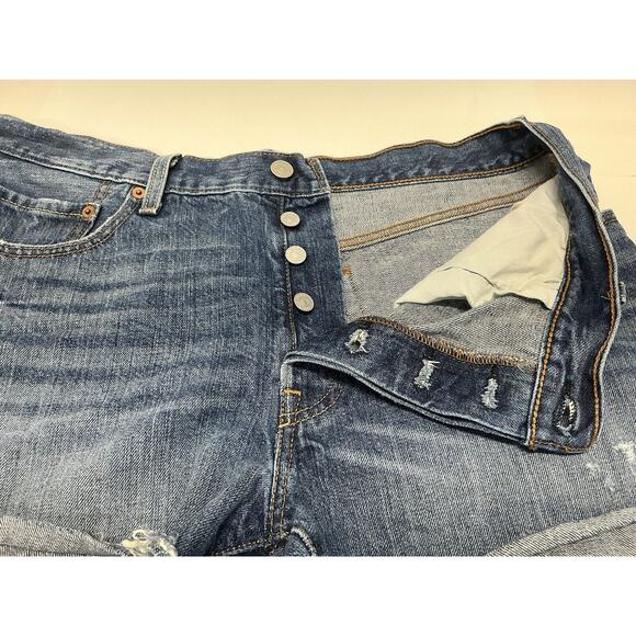 Levi's Womens 501 Jean Shorts Size 32 Medium Wash Denim Cut Off Style Button Fly - Picture 8 of 11